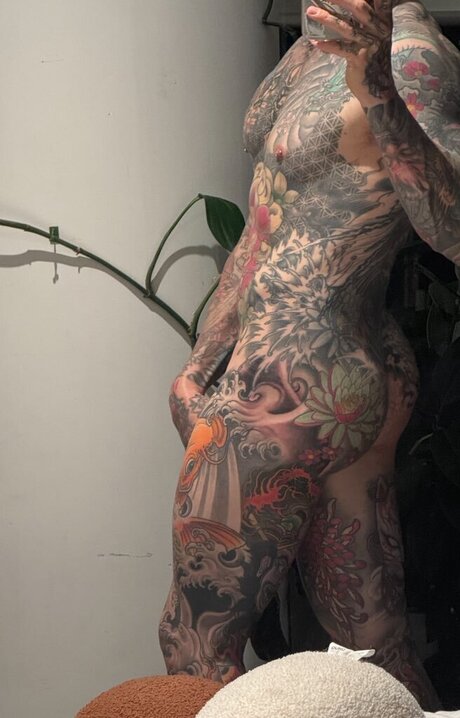 Aussiemenexhibit nude only fans