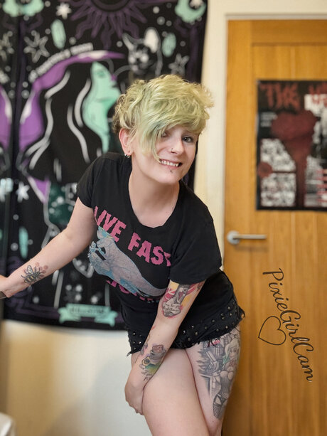 Pixiegirlcam leaked onlyfans photos