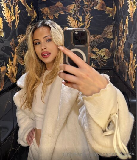 Scarlet Chase leaked onlyfans pictures