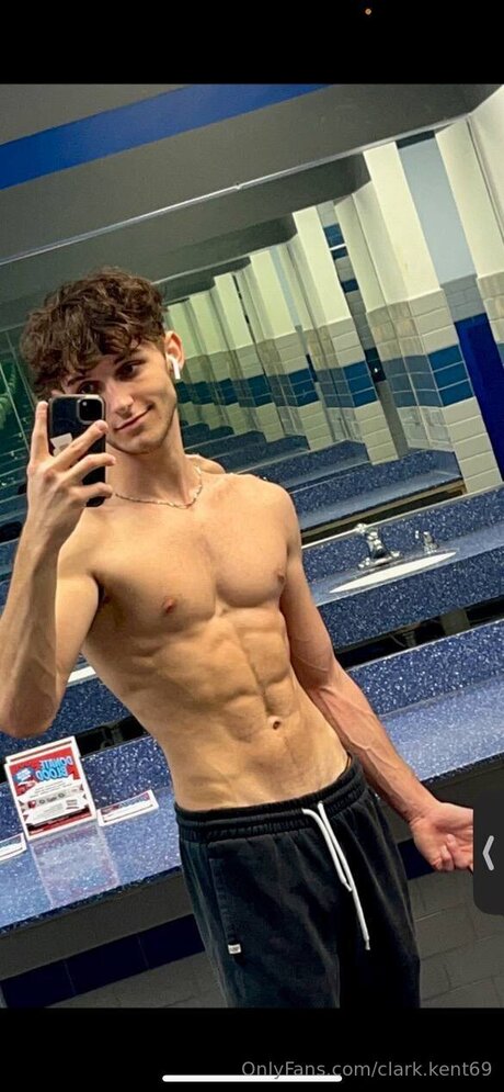 Clark Kent69 onlyfans nudes