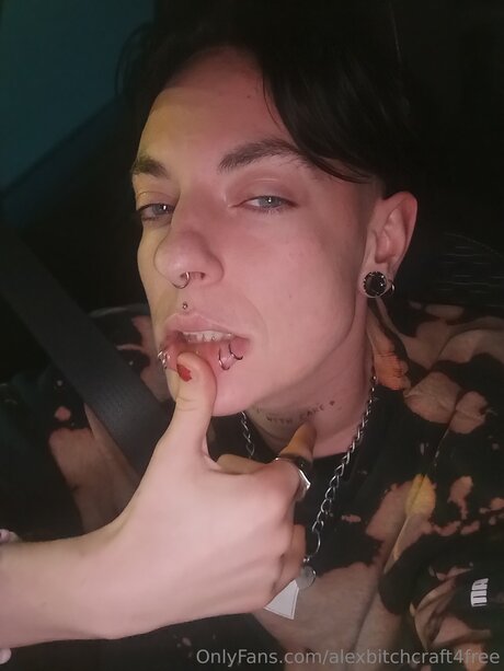 Alexbitchcraft4free onlyfans leaj