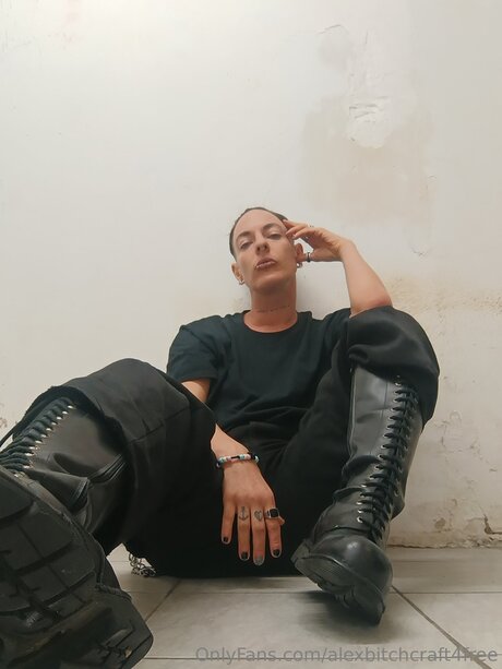 Alexbitchcraft4free onlyfans leak nude