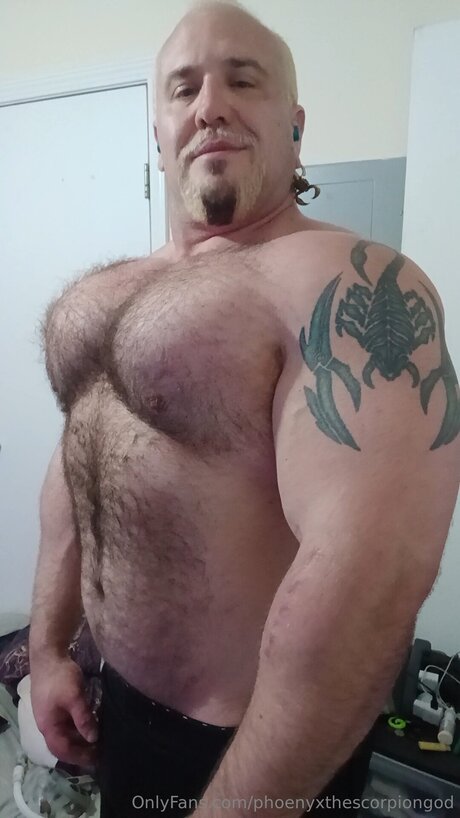 Phoenyxthescorpiongod desnuda onlyfans