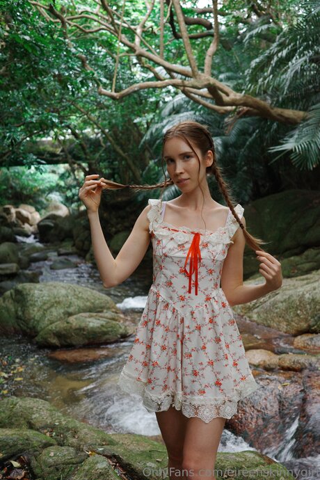 Eireenskinnygirl onlyfans leaked.