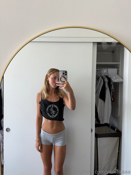 Yaniekaaa nude onlyfans porn