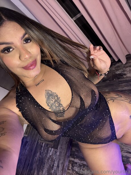 Yourlira onlyfans leaked.