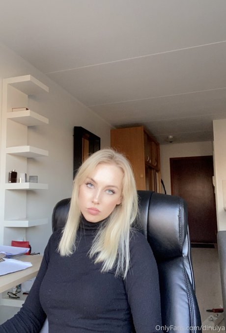 Dinulya porn onlyfans