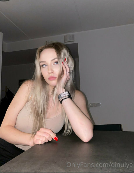 Dinulya xxx onlyfans