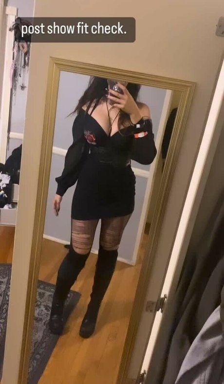 Hexgrlfrnd only fans photos