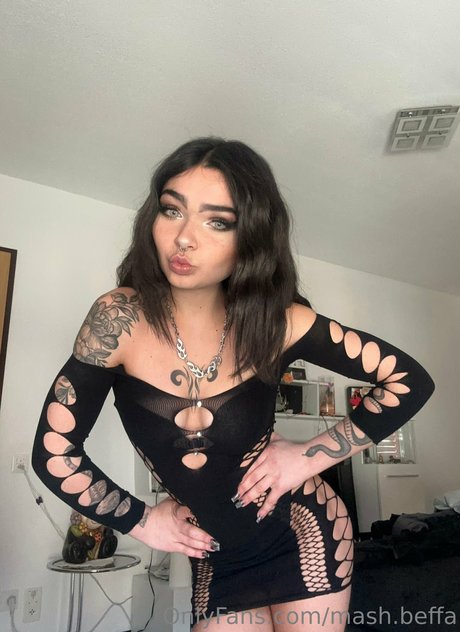 Littlemash Masha Beffa only fans pics