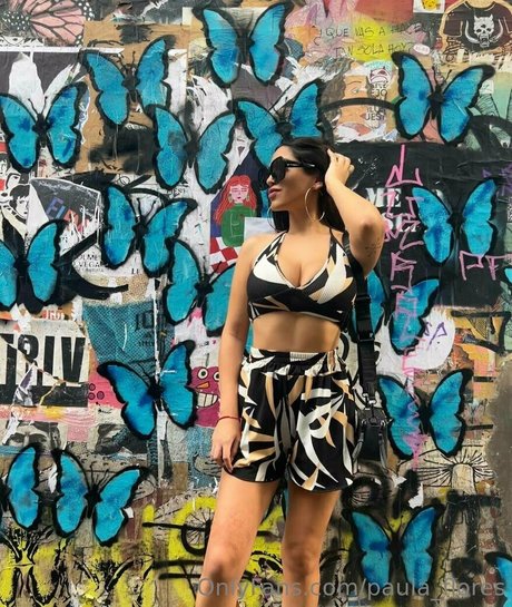 Paula Flores en onlyfans