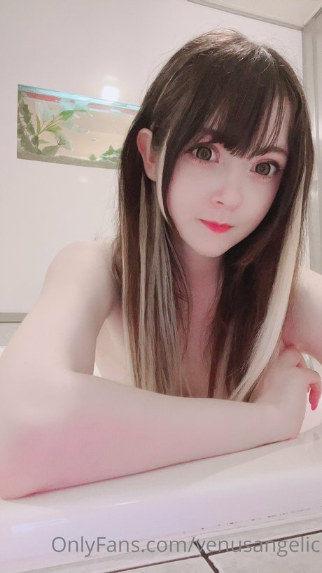 Venus Angelic naked onlyfans pics