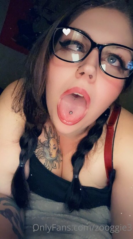 zooggie3 nude onlyfans leaks