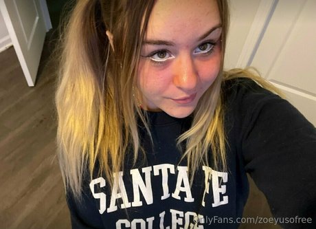 zoeyusofree only fans xxx