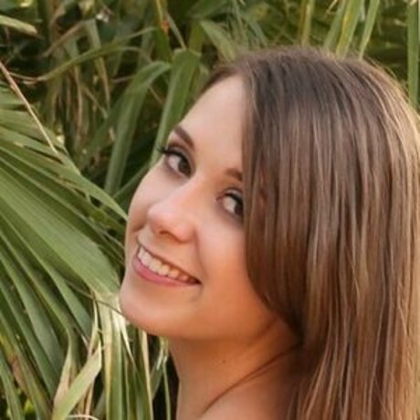 Zoey Laine onlyfans nude