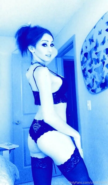 Zoeyt123 only fans naked