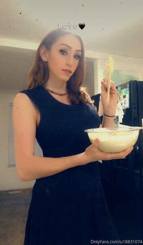 Zoeyt123 onlyfans explicit content