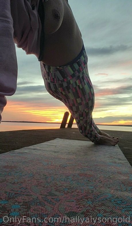 Hally Alyson naked onlyfans leaks