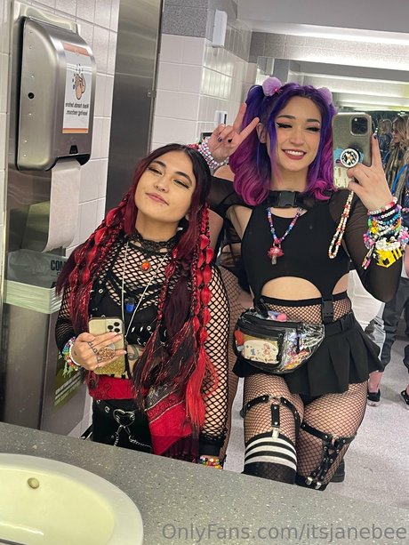 Jane Beeb nude only fans leaks