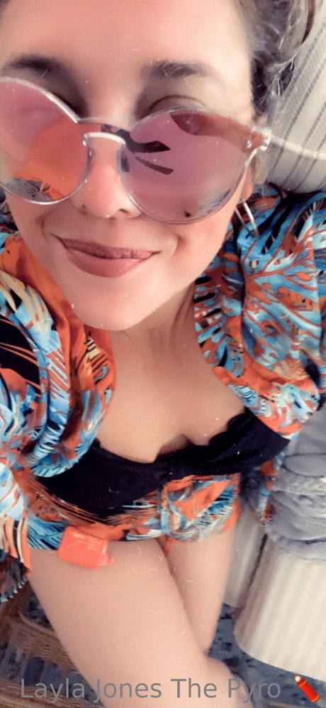 Layla Jones onlyfans leak