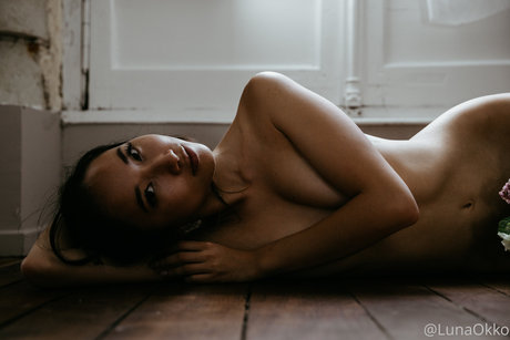Luna Okko onlyfans fotos