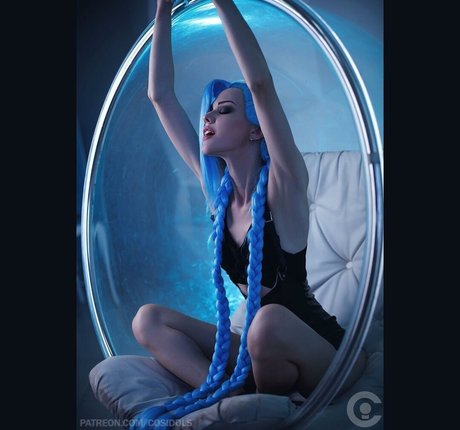 Nelly Laufeyson onlyfans model