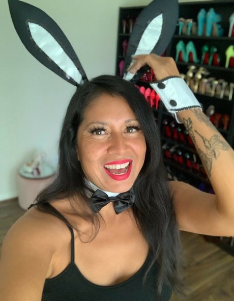 Stilettocouturebella onlyfans leaks nude