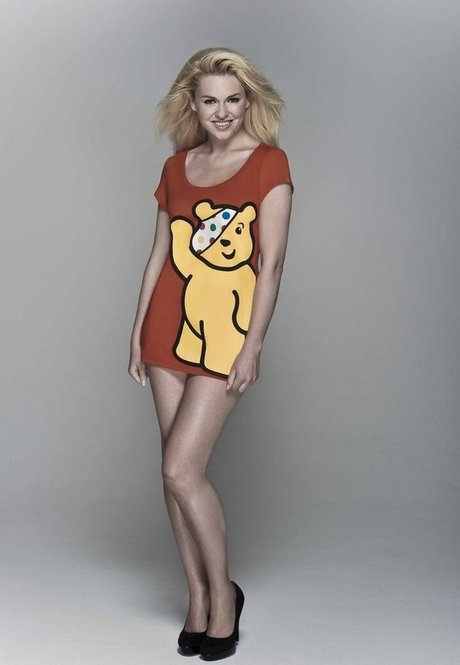 Zoe Salmon onlyfans leaked dirtyship