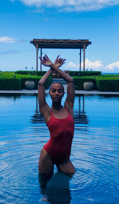 Zoe Saldana onlyfans free