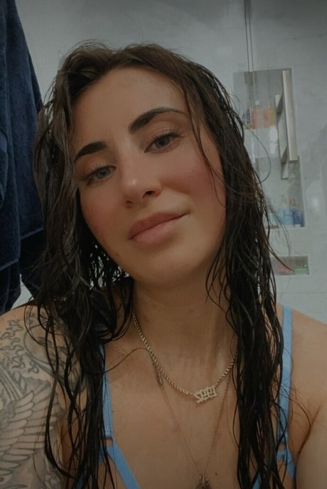 Zoelivelovelift tits onlyfans