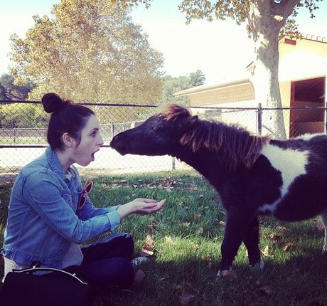 Zoe Lister Jones onlyfans for free