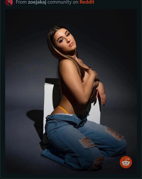 Zoe Jakaj onlyfans uncensored