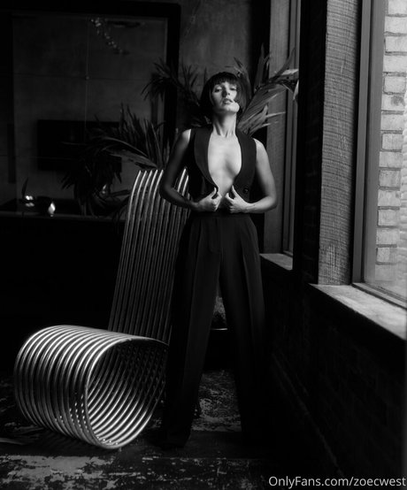 zoecwest onlyfans leak new