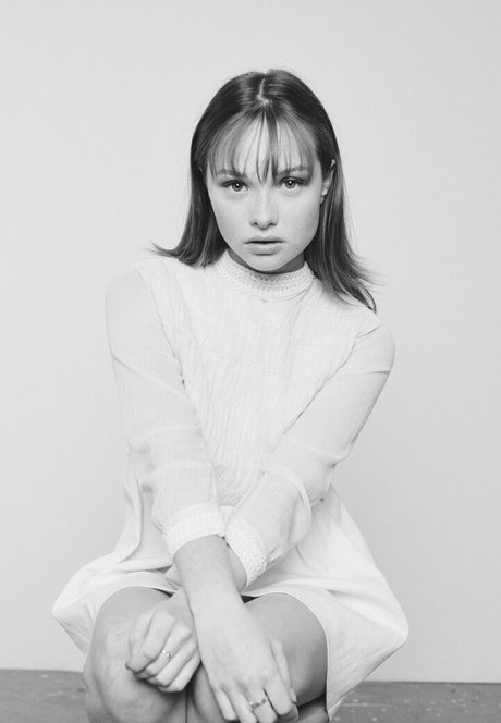 Zoe Colletti naked onlyfans