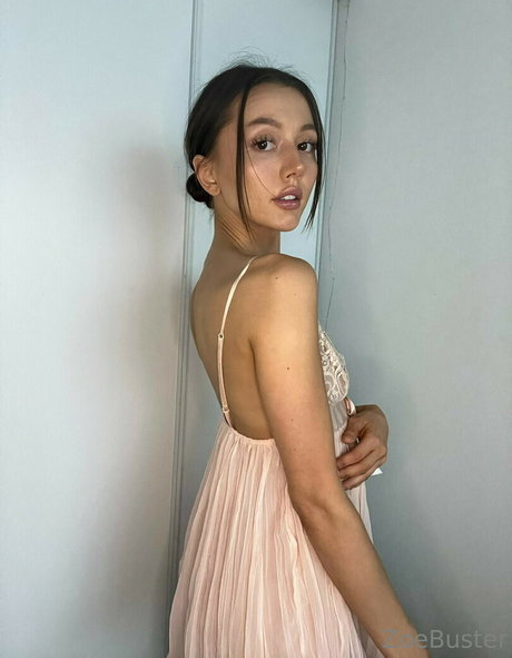 zoebustard leaked onlyfans pictures