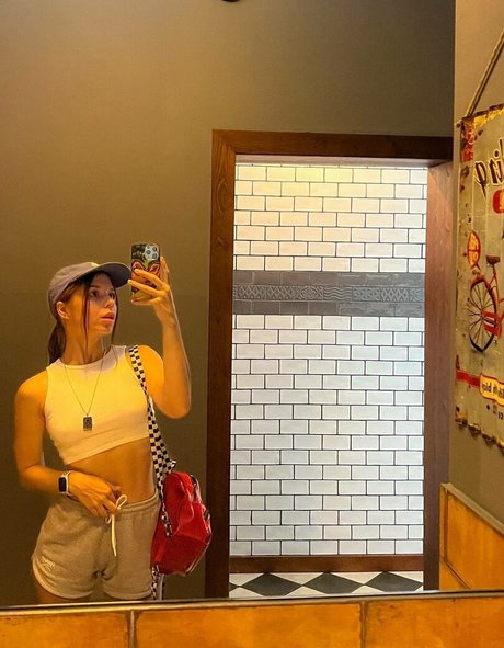 shulyyyyyy leaked onlyfans content