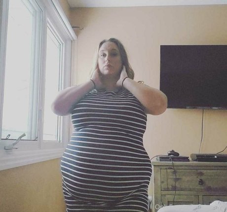 mrsh1989 onlyfans leakd