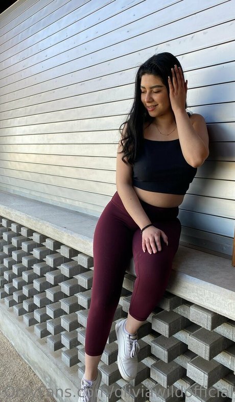oliviawildofficial is on onlyfans