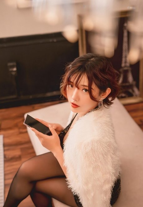 Messie Huang onlyfans leaked pics