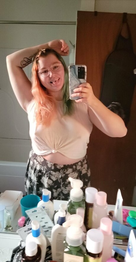 peachykeenstine22 onlyfans leaka