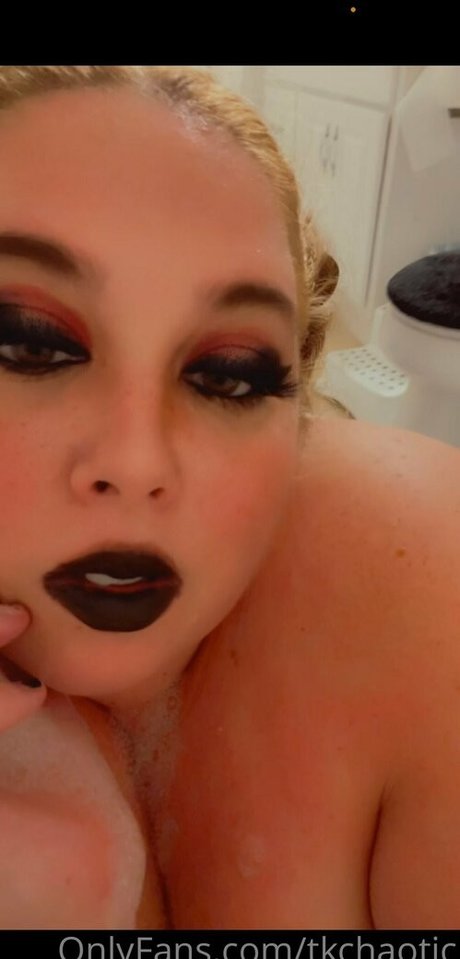 tkchaotic onlyfans fotos