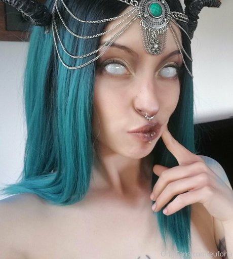 euforia boobs onlyfans