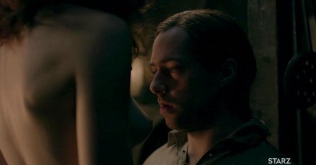 Sophie Skelton onlyfans sextape leak