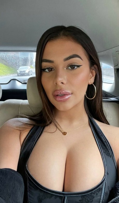 LouMrcsl onlyfans naked