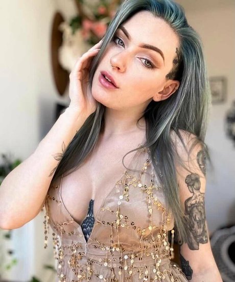 blackheartburlesque only fans naked