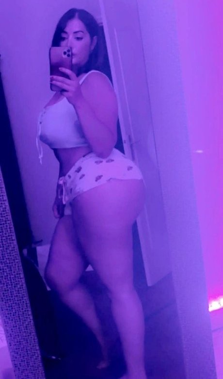 Karithecherry onlyfans pics