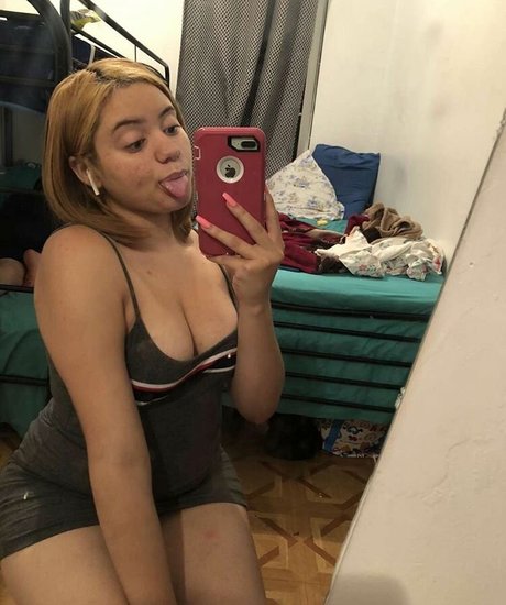 Sesy Dadoll only fans sex