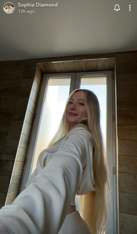 Sophia Diamond onlyfans desnuda