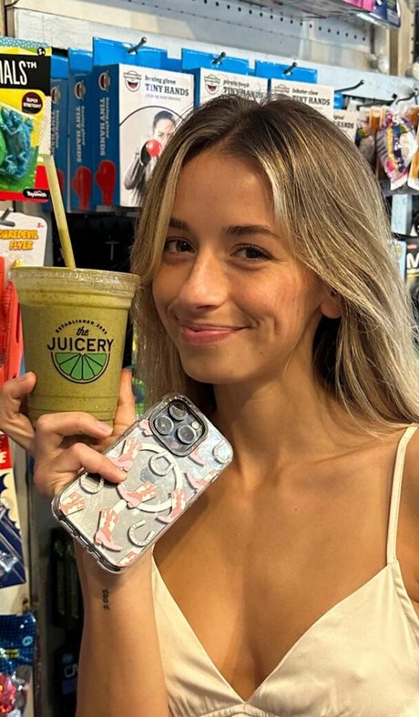 Sadie Mckenna onlyfans free