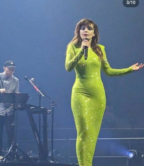 Lauren Mayberry onlyfans nudes leaked